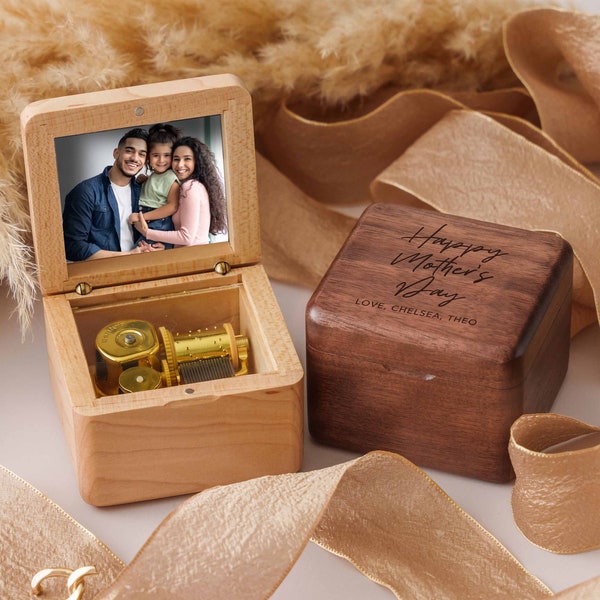 Custom Music Box with Photo Mothers Day Gift | Gifts for Couple | Anniversary Gifts for Husband, Wife | Custom Music Gifts for Mom Dad