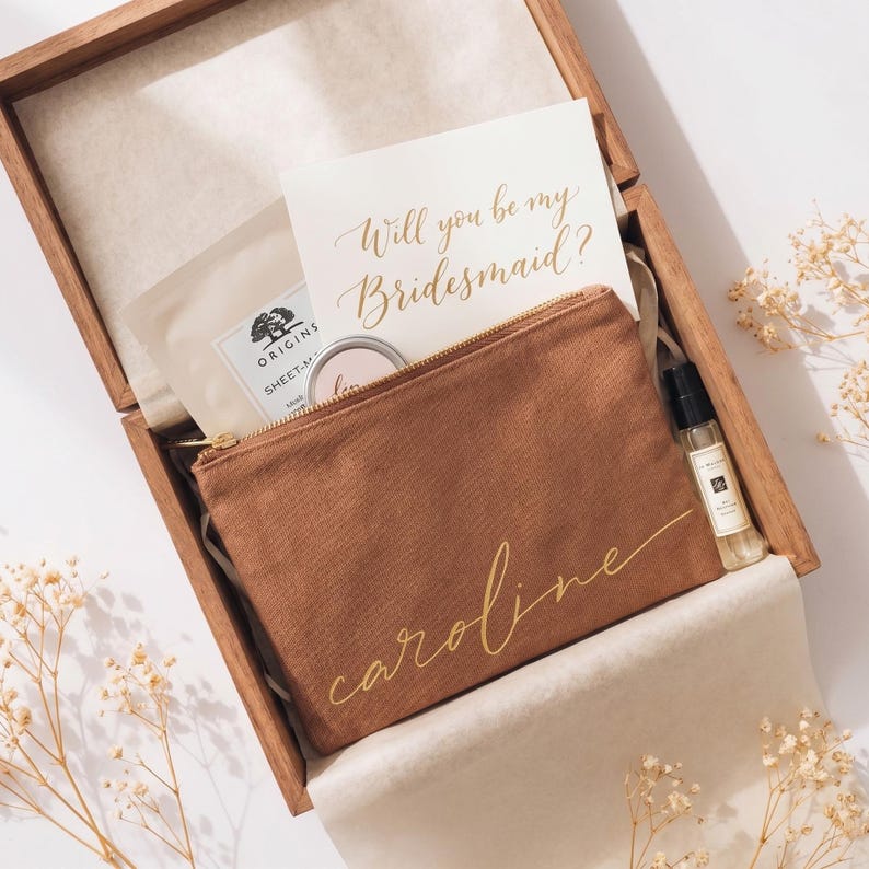 Personalized Makeup Bag with Gold Name, Bridesmaid Proposal Gift, Custom Canvas Cosmetic Pouch, Bachelorette Party Favors [MUB-0105] image 16