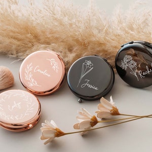 Aangepaste compacte spiegel Bruidsmeisje voorstel geschenken Beste vriend verjaardagscadeaus Gepersonaliseerde cadeaus voor vrouwen Zakspiegel Cadeau voor mama afbeelding 6