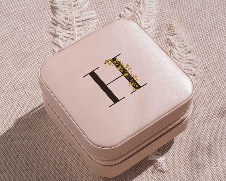Custom Initial Travel Jewelry Box, Personalized Jewelry Case for Bridesmaid Proposal, Bridal Shower Gift, Travel Essentials [JB01] image 7