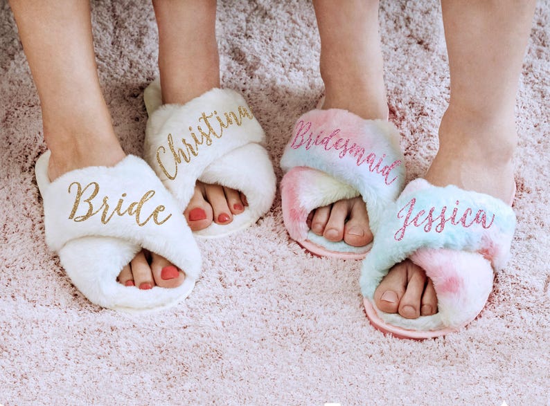 Brautjungfer Gits, personalisierte flauschige Hausschuhe, Junggesellinnenabschied, Brautparty, Hochzeitsgeschenk für Sie Bild 8