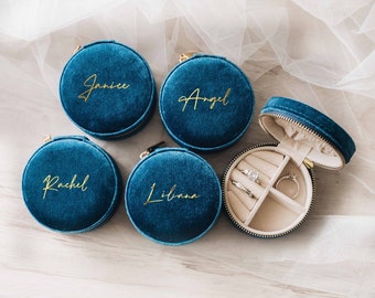 Personalized Round Velvet Jewelry Box | Bridesmaid Gifts | Custom Jewelry Case | Galentines Day Gifts for Best Friend | Bridal Party Gift