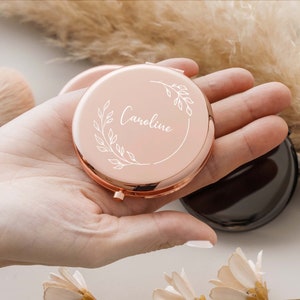 Custom Compact Mirror Bridesmaid Proposal Gifts Best Friend Birthday Gifts Personalized Gifts for Women Pocket Mirror Gift for Mom 画像 8
