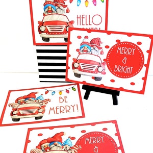 Tarjetas de Navidad Digitales Descargables o Tarjetas de Felicitación con Gnomos en un Automóvil, Cuatro Diseños, Tarjetas de Navidad de Bricolaje, Tarjetas de Navidad Imprimibles