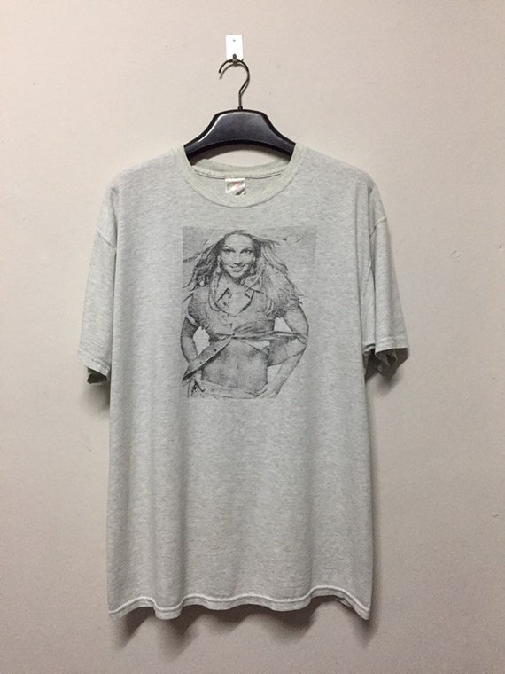 Vintage 00s Britney Spears Tshirt