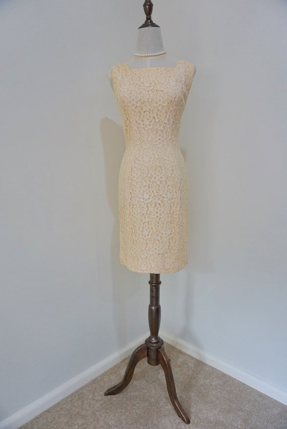 Vintage 1950s Suzy Perette Lace Wiggle Dress - image 3