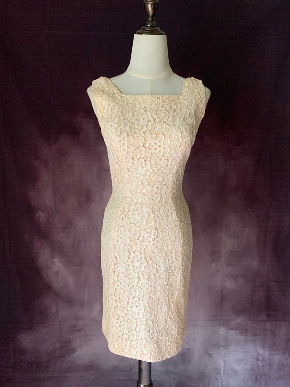Vintage 1950s Suzy Perette Lace Wiggle Dress - image 1