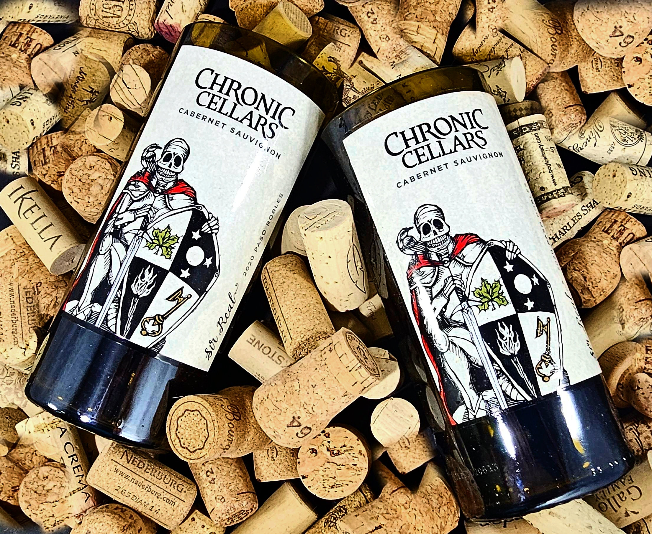 Set of 2 Spooky Drinkware glasses!