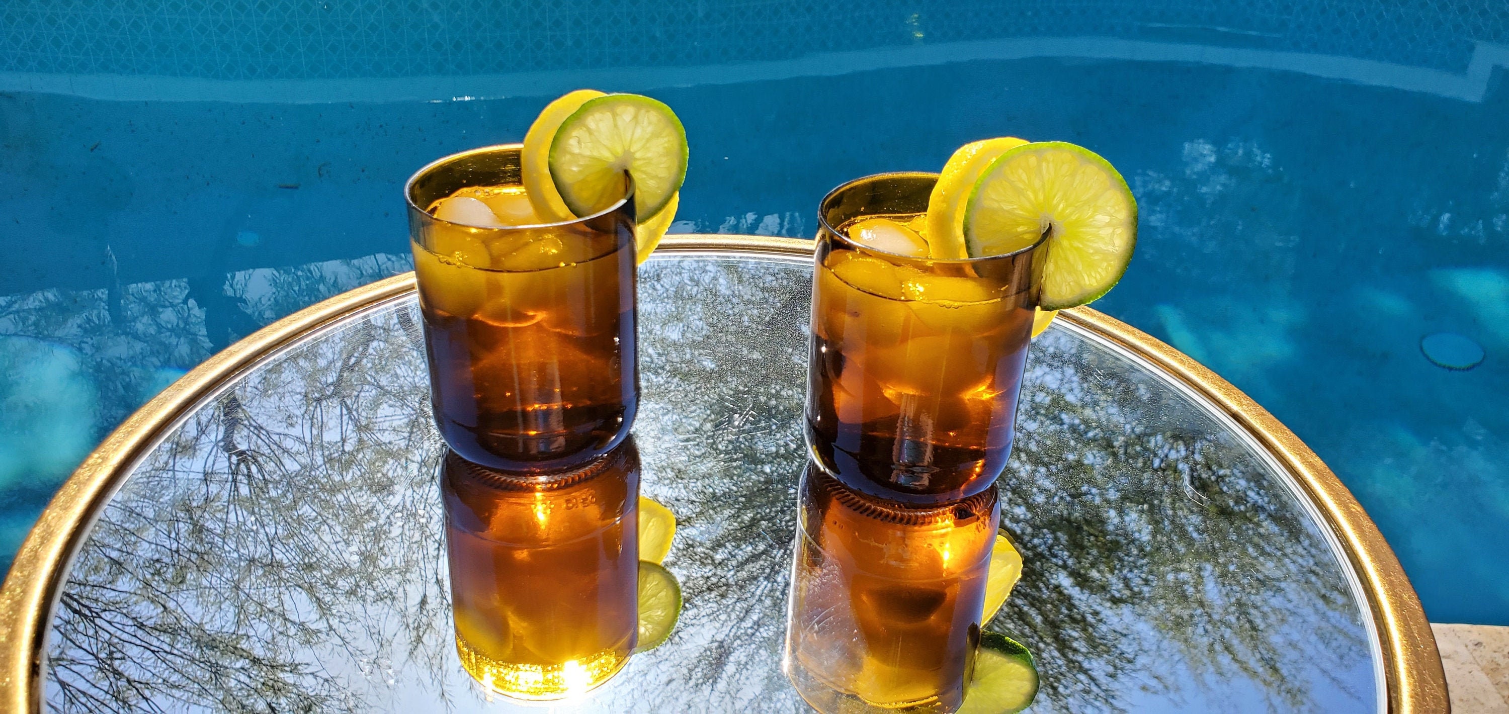 Set of 2 Coors Light glasses