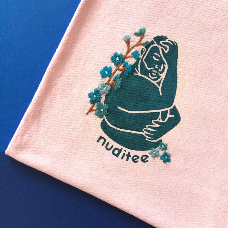 Large 1416 Embroidered Nuditee