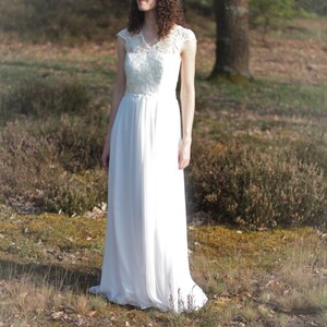 Romantic vintage wedding dress from atelier image 2