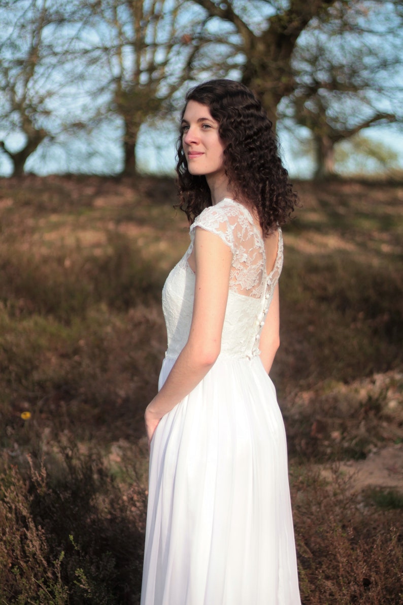 Romantic vintage wedding dress from atelier image 3