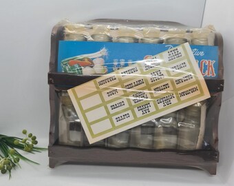 Spice Rack with Glass Bottles and Labels, Timber Holder with 12 Bottles, Vintage Kitchen Wall Decor, New condition and sealed, Great gift