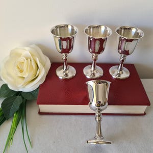 Ranleigh Goblets, Rare Vintage Silver Plated Small Sherry, Liqueur Goblets, Set of 4, Excellent condition, 10cm high (3.93inch) Great Gift