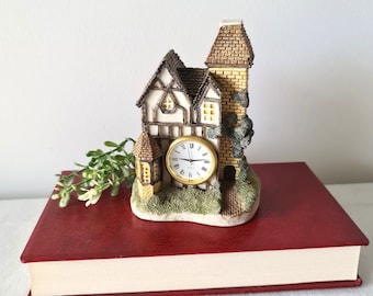 Miniature House Clock, Small Vintage Homes Decor Clock, Excellent condition, Great gift