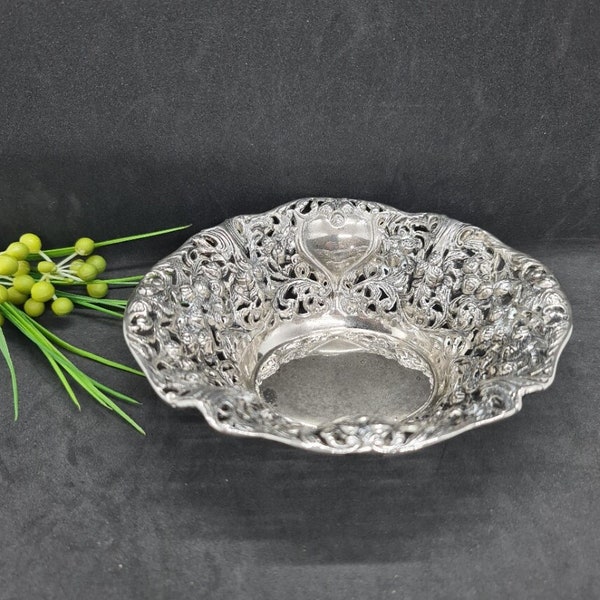 Silver Bowl, Vintage Oval Silver Plated Bowl, Godinger small candy, nut basket, Gorgeous pierced rose design, Great Gift