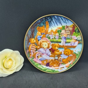 Franklin Mint Plate Teddy Bear Picnic Plate, Vintage Porcelain Plate by Carol Lawson Limited Edition Plate, Gold Trim, Great vintage gift