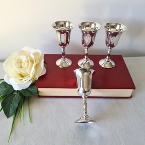 EPNS Goblets, Rare Vintage Silver Plated Small Sherry, Liqueur Goblets, Set of 4 Goblets Made in India, 9.5cm high (3.74inch) Great Gift