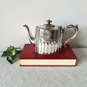 イギリス製 EPBM ブリタニアメタル　ポット　アンティーク イギリス製 EPBM ブリタニアメタル ポット アンティーク