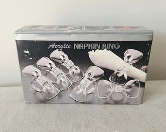 スターリングシルバーのナプキンリング：アンティークゴールドの象嵌花