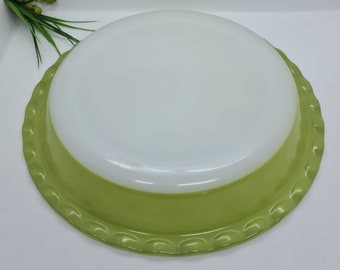 Vintage Pyrex Pie Dish, 1970's Retro Dish, Green Cookware, Large Baking Dish, Agee Pyrex, Made in Australia, Scalloped Dish