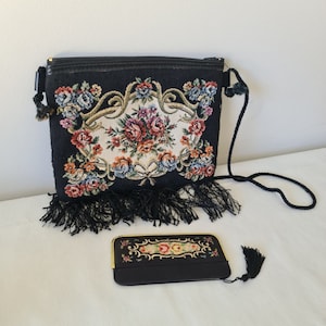 Monedero con diseño de tapiz, bolso vintage de doble cara, espejo pequeño extraíble, bolsillo interior, cierre de cremallera, motivo floral, fabricado en Hong Kong, gran regalo