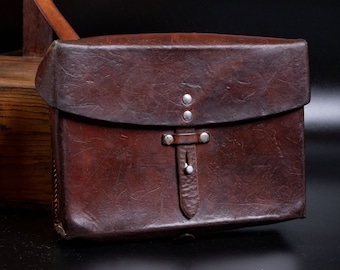 Unique Swiss army leather satchel made in 1975 and fully restored / refurbished