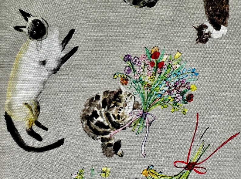 Cats & Flowers Fabric, Designed by Paper Message of Kochi,japan