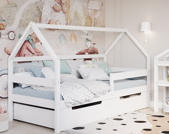YappySole Montessori toddler House bed with protection barrier, WHITE