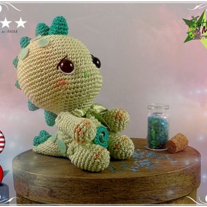 Crochet pattern, amigurumi pattern, amigurumi doll : Nico the dino
