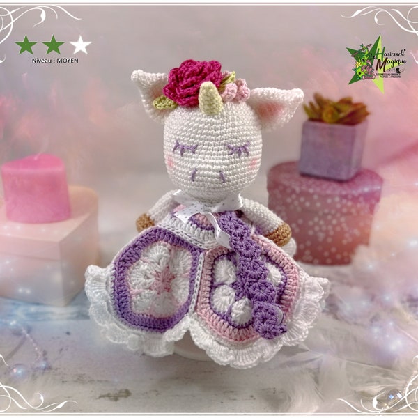 Tutorial, pattern, crochet model, amigurumi: Doudou Noélie