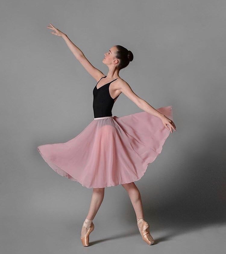Ballet Skirt with Elasticated Waistband (R.A.D) – The Ballet Box