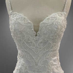 Beautiful Satin and Lace Mermaid Wedding Gown With Spectacular Train