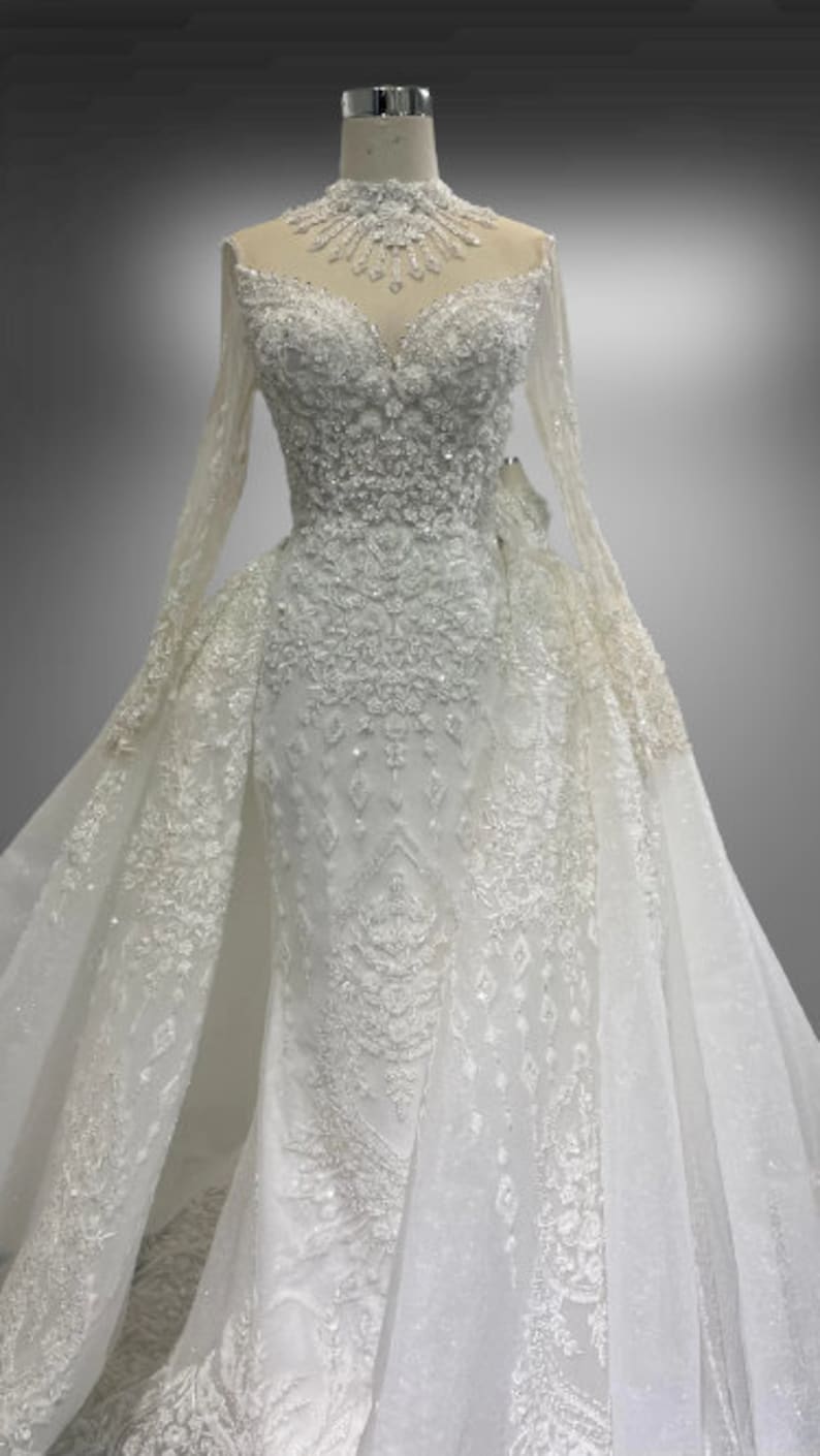 Luxury Mermaid Bridal Dress with Detachable Train & Beading - Tailor-Made