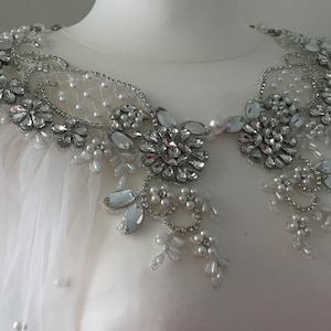 Stunning Lace Rhinestone & Pearl Boho Style Cape Veil, Vintage Wedding Shoulder Jewelry Cape