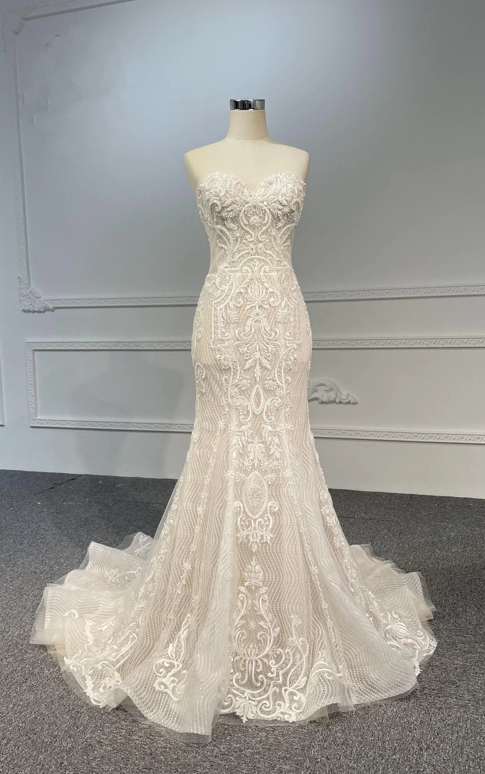 Elegant Scoop Neck Beaded Lace Nude Mermaid Bridal Gown