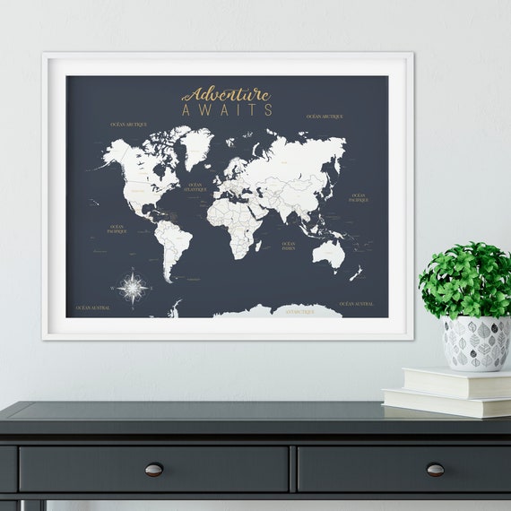 Grande Carte Du Monde Avec Pays Et Capitales En Français Planisphère Détaillée Bleue Idée Cadeau Pour Crémaillère