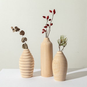 Set di 3 vasi in legno per la casa, vaso fatto a mano, regalo di compleanno, regalo per lei, regalo di anniversario, regalo di nozze, vaso intagliato, regalo unico