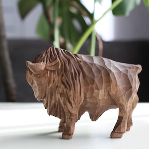 American Bison Buffalo Wood Carving Bills Wooden Rustic Statue Vintage Wood Figure Gift Rustic Bison Carved Sculpture Woodcarving Craft