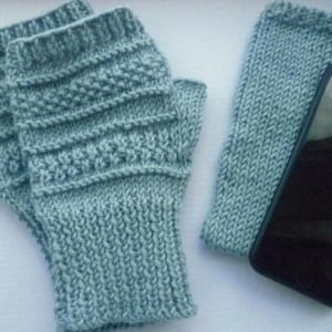 Sampler Fingerless Texting mittens and Phone Cosy Beginner Knit (.pdf digital download)