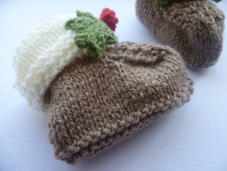 Christmas Pudding Booties for ages 0-6, 6-12, 12-18 and 18-24 months image 4