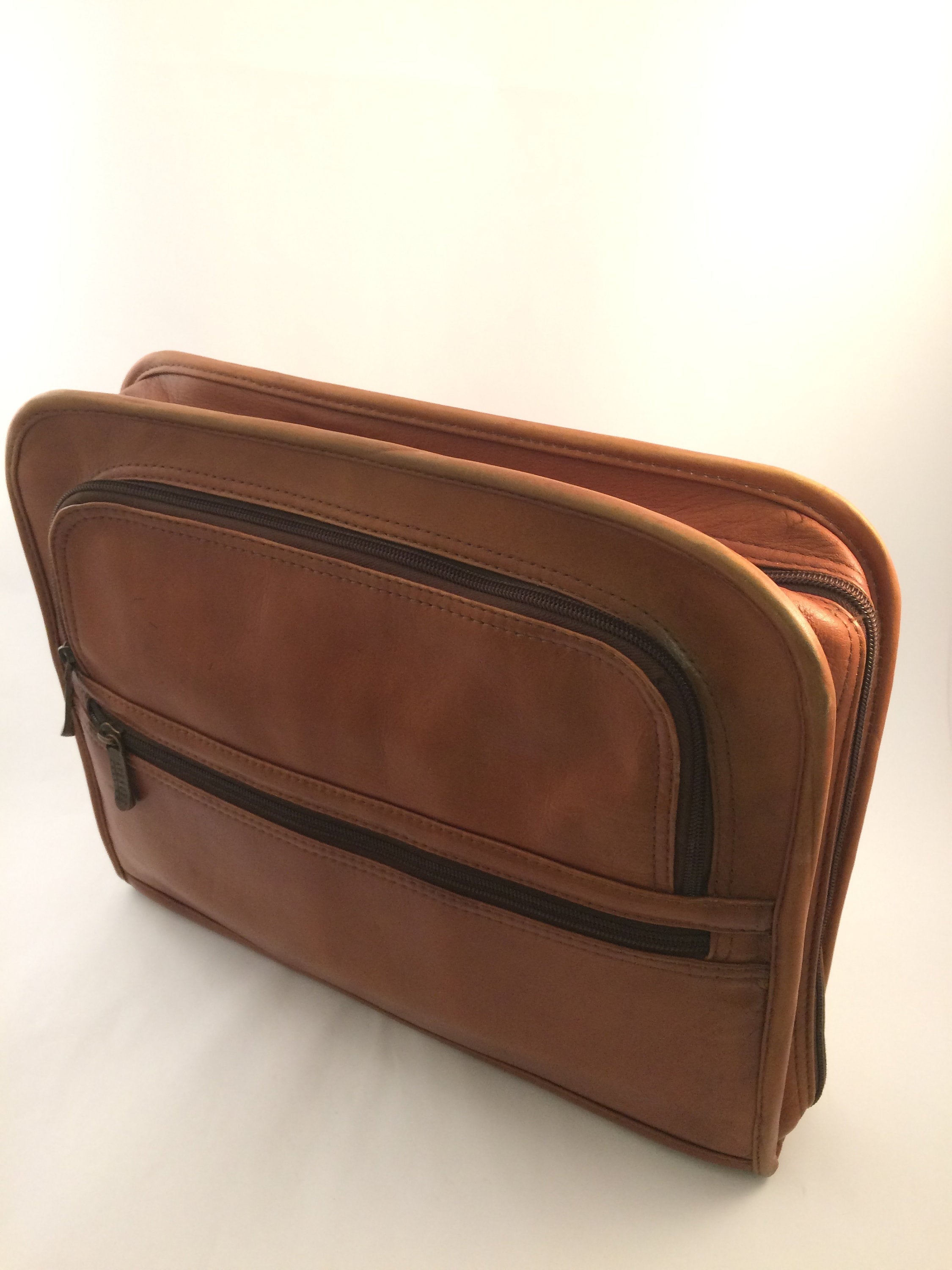 avenues america leather briefcase