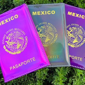 Funda para pasaporte de México Portatarjetas de vacunación Funda para pasaporte con holograma cromado con personalización Disponible PLP Chrome Passport Covers ™