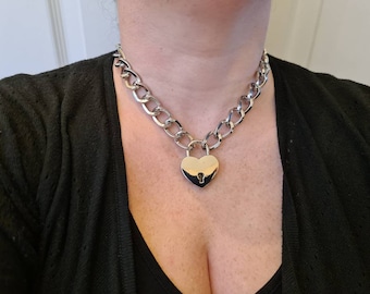 Day collar, chocker, stainless steel chain with locking heart shape padlock, one size, uk seller