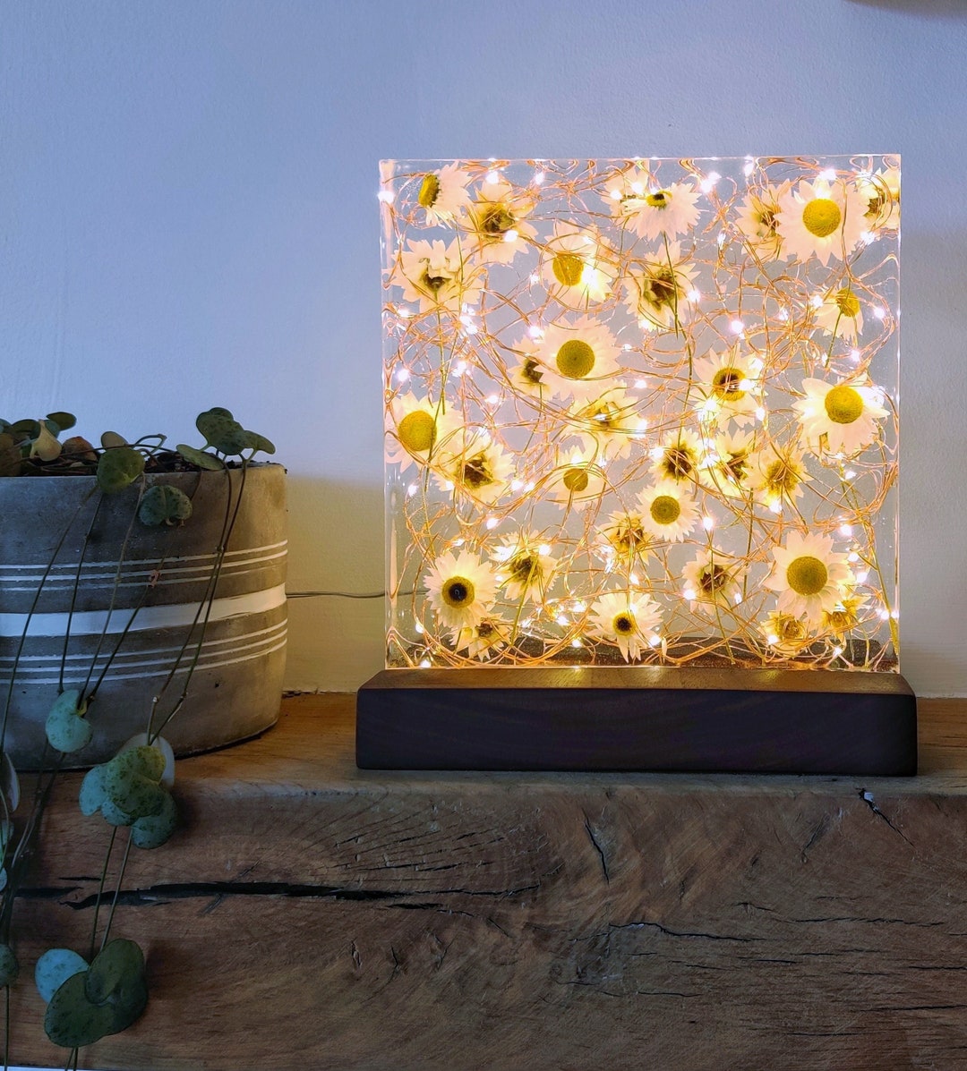 Resin flower outlet lamp diy