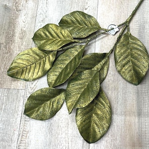 Metallic Green Magnilolia Leaf Spray ~25in