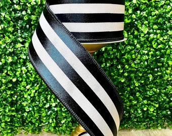 2.5 inch Farrisilk Black and White Foil Vertical Stripes  ~ 10 yards ~ Wired