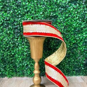 2.5インチの赤いベルベット、ゴールドのスパンコール刺繍トリム付き ~ 5ヤード ~ ワイヤー入り