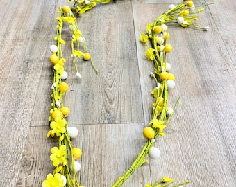 Yellow, Green, White Flower and Bead Spring Wrap Garland ~ 60 inches