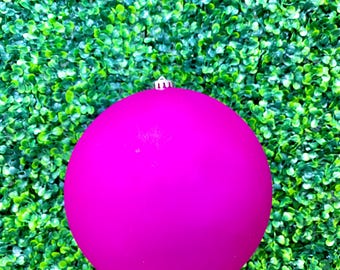 200mm Matt Fuschia Ball Ornament